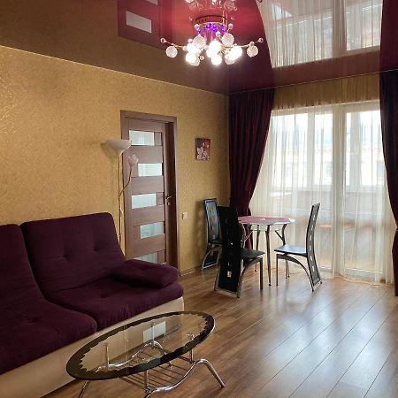 New Apartments With Panoramic Views On Avenue Nauky Харьков Экстерьер фото