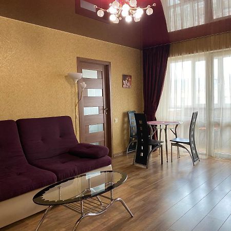 New Apartments With Panoramic Views On Avenue Nauky Харьков Экстерьер фото