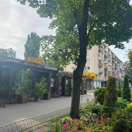 New Apartments With Panoramic Views On Avenue Nauky Харьков Экстерьер фото