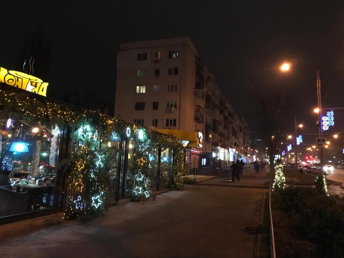 New Apartments With Panoramic Views On Avenue Nauky Харьков Экстерьер фото